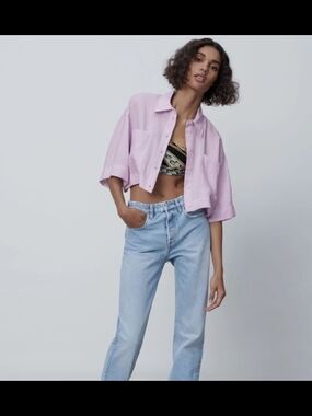 Zara Lightweigh Lavander Cropped Button-Up Shirt Size M